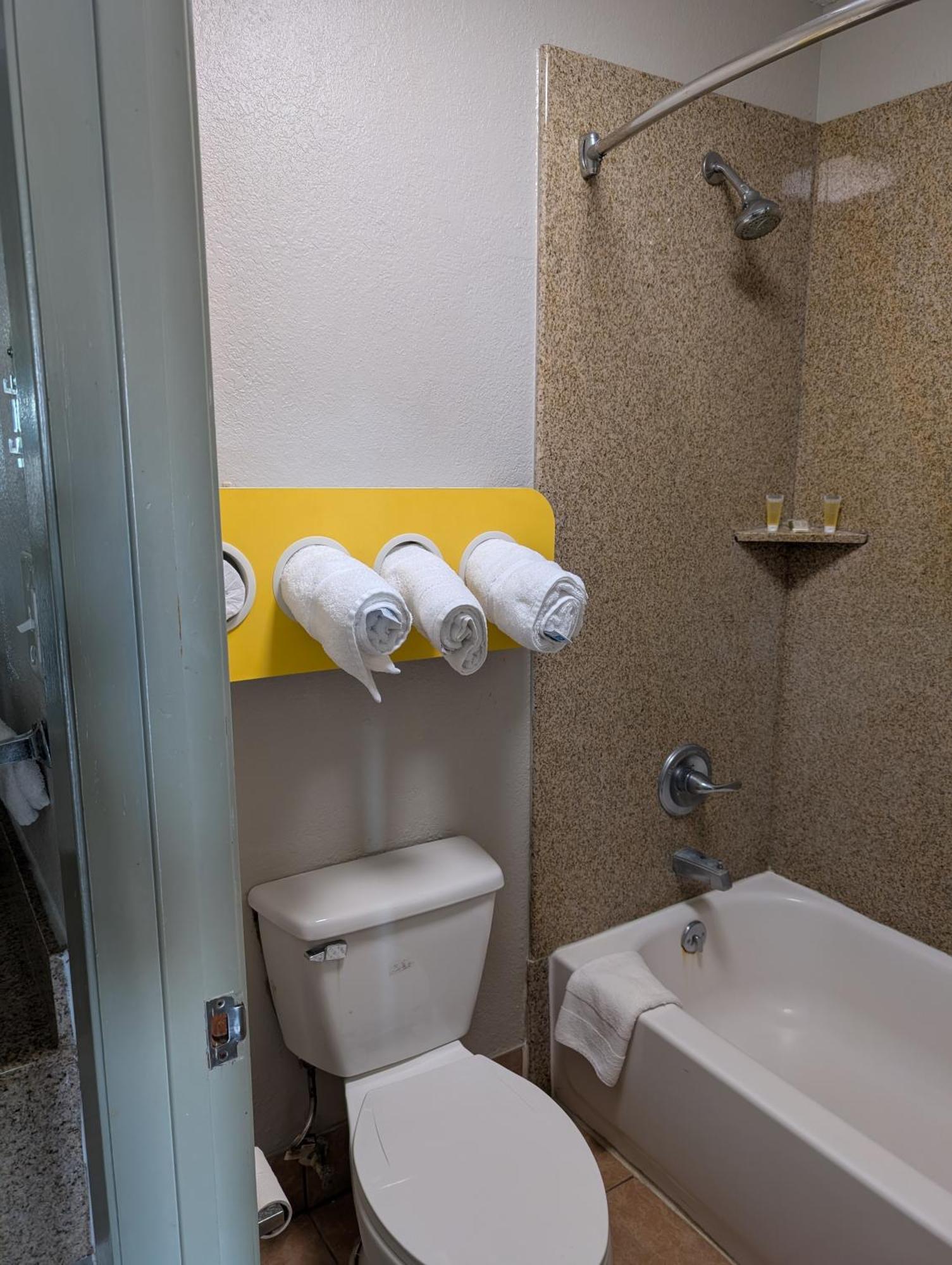 Days Inn By Wyndham Arcadia Louisiana ภายนอก รูปภาพ