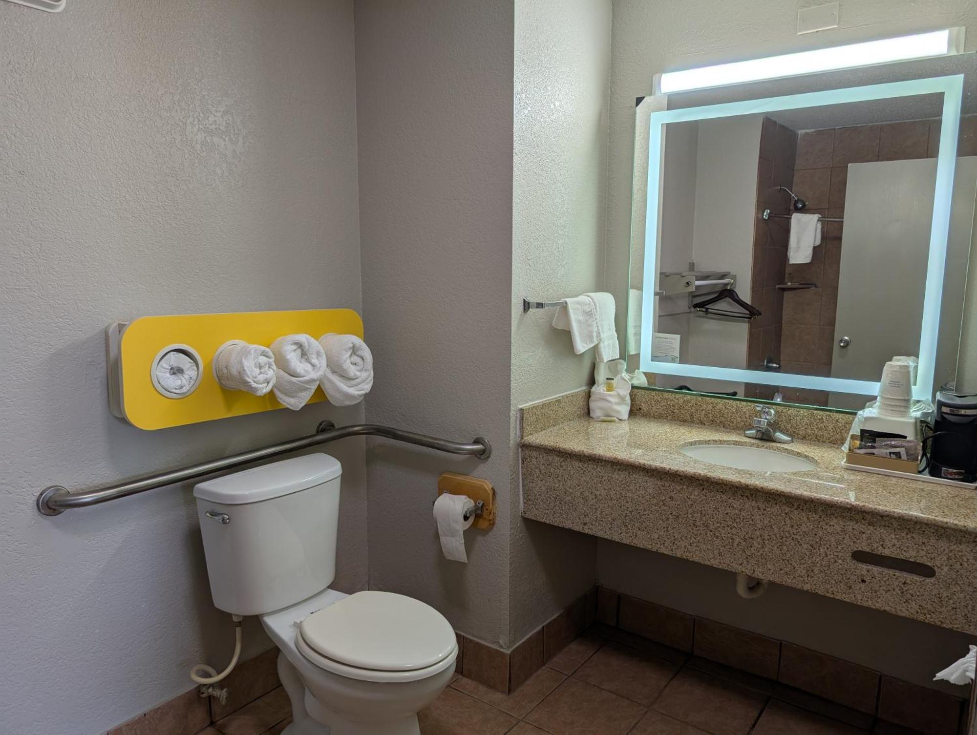 Days Inn By Wyndham Arcadia Louisiana ภายนอก รูปภาพ